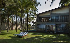 Villa 700 Induruwa